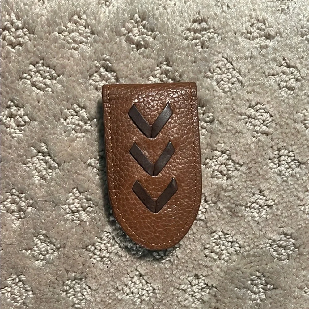 Johnston & Murphy Brown Leather Money Clip with Chevron Design